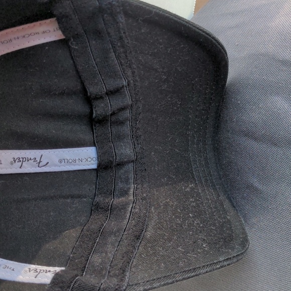 Fender® Spaghetti Logo Hat, One Size Fits Most - Picture 6 of 7